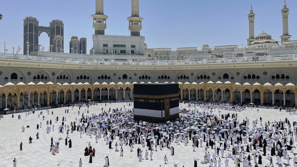 وێنە و ڤیدیۆ تۆمارکردن لە کاتی فەریزەی حەج قەدەغە کرا