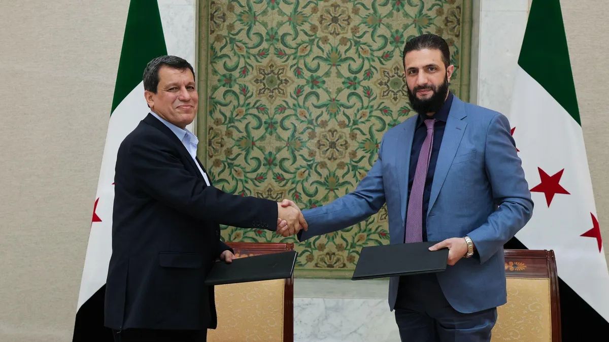 بەڕێوەبەرایەتیی خۆسەر بۆ ئاڤا: بەهیچ شێوەیەک دەستبەرداری لامەرکەزییەت نابین لە سووریا