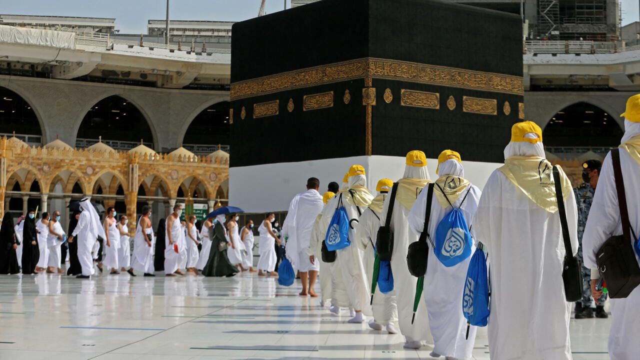 سعودییە: زیاتر لە ملیۆنێک و 300 هەزار حەجخواز گەیشتوونەتە وڵات