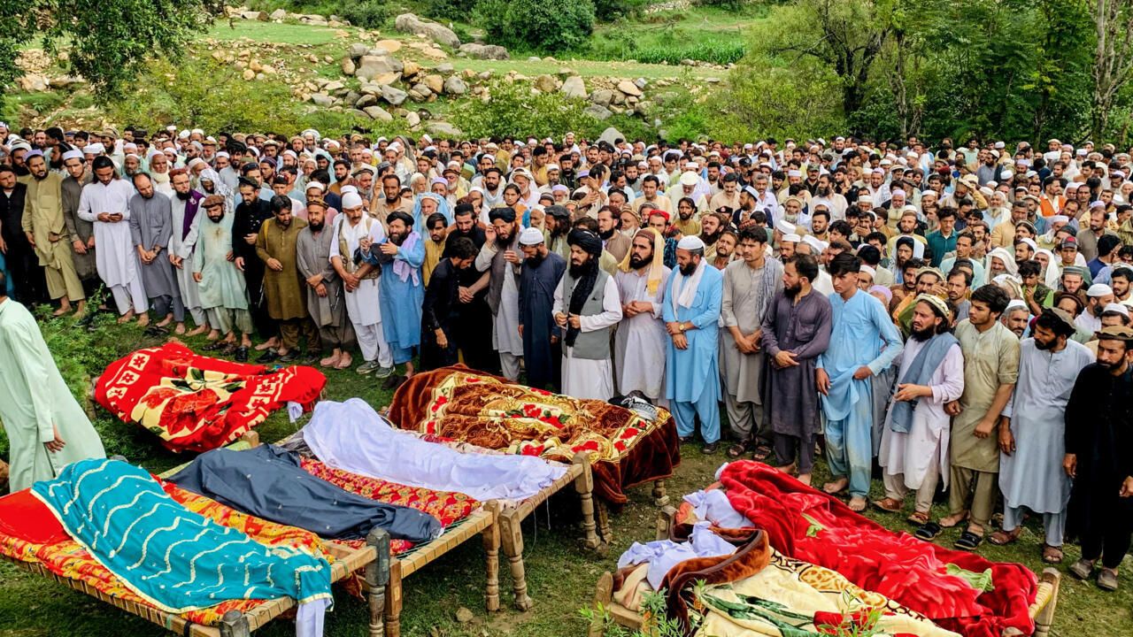 گیانلەدەستدان بەهۆی لافاو لە پاکستان گەیشتە 337 کەس