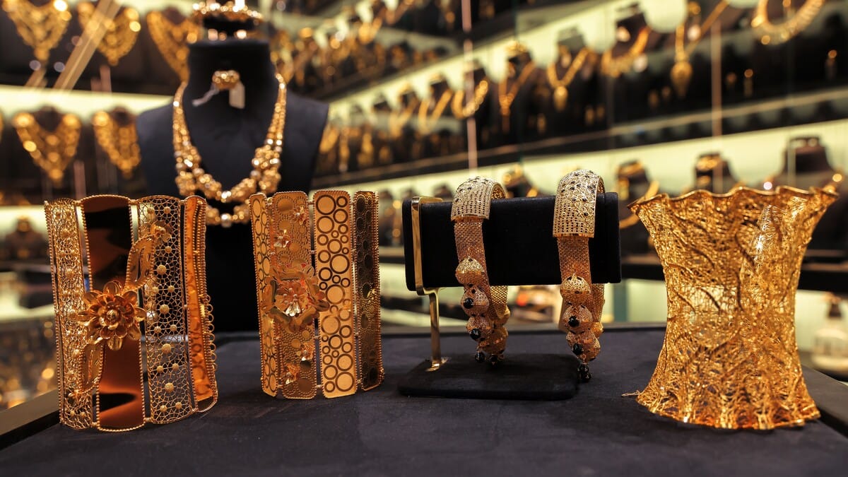 نرخی زێڕ دابەزی