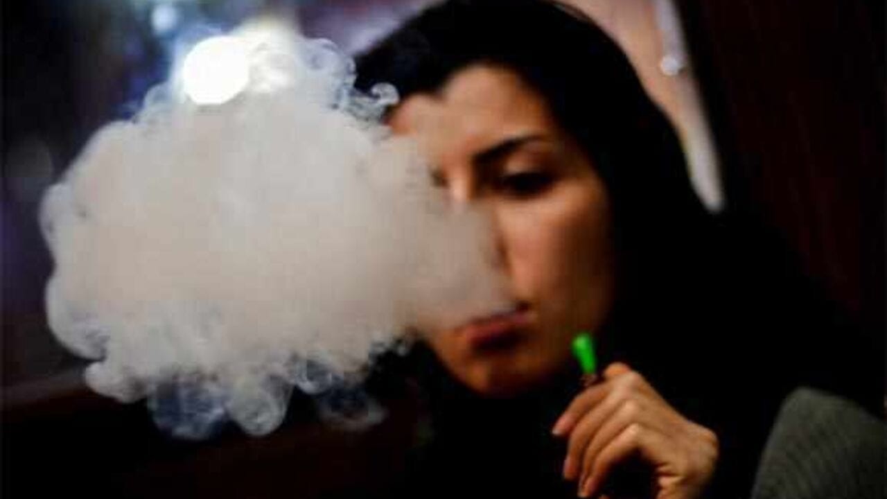 خانمانی عێراق پلەی سێیەمی وڵاتانی عەرەبی دەگرن لە جگەرەکێشاندا