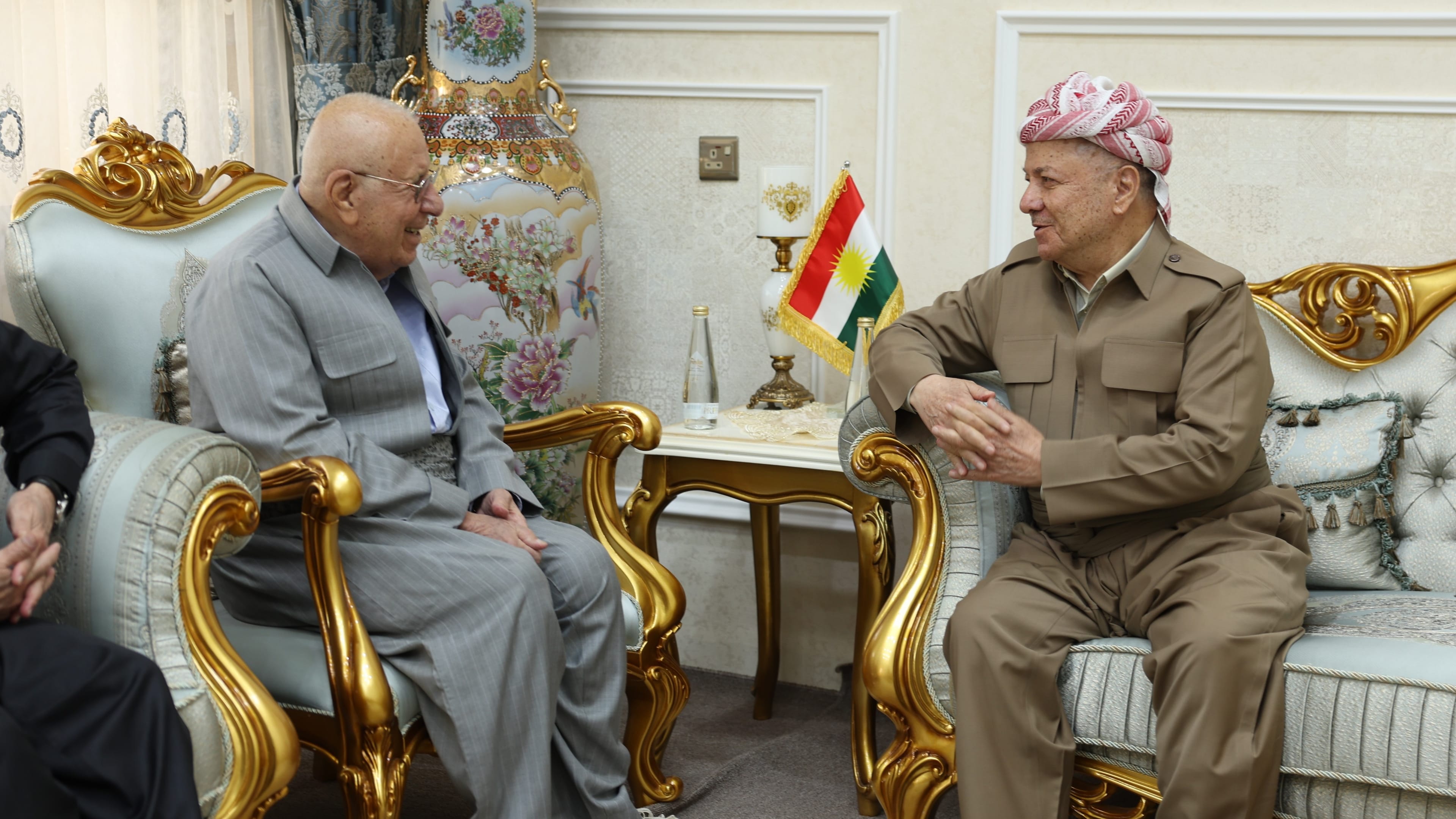 سەرۆک بارزانی سەردانی خورشید شێرە دەکات