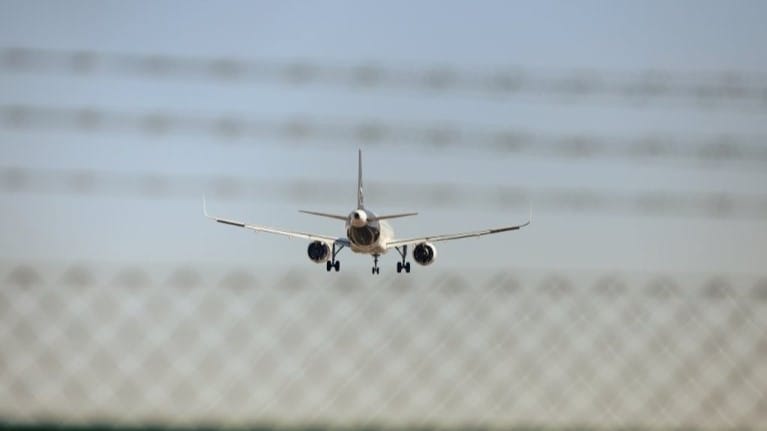 ئەمریکا 120 هاووڵاتیی ئێرانی دیپۆرت دەکاتەوە