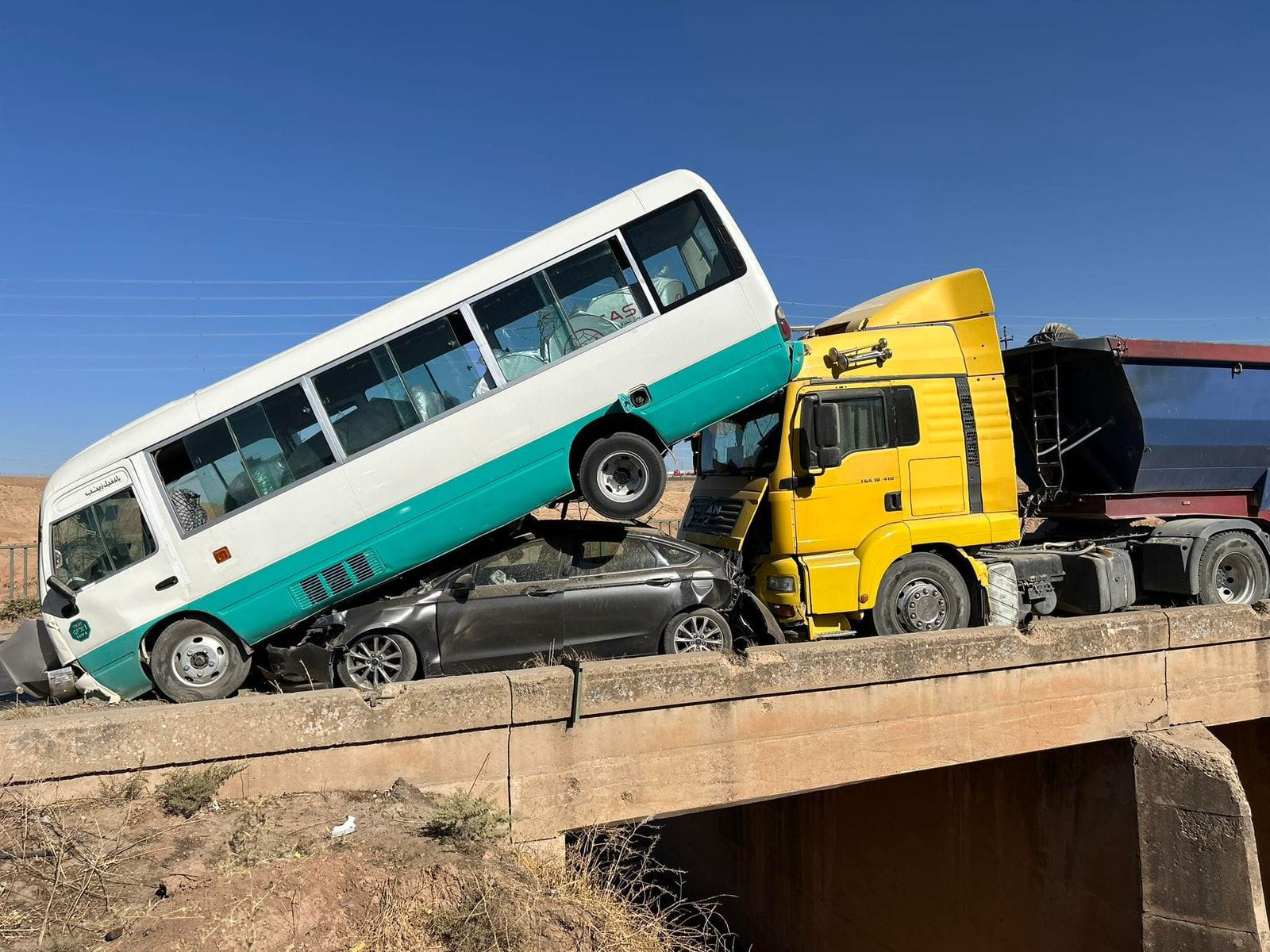 نۆ ئۆتۆمبێل لەسەر ڕێگای سلێمانی - چەمچەماڵ پێکیان دادا