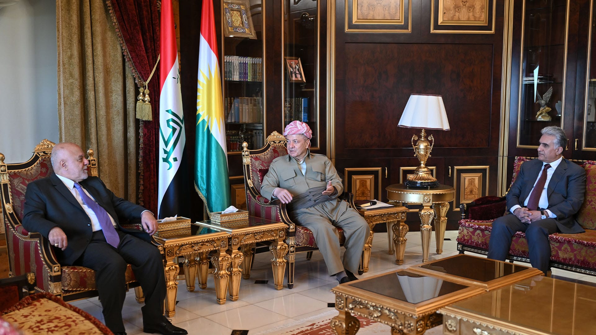 سەرۆک بارزانی پێشوازی لە سەرۆکی هاوپەیمانی نەسر دەکات