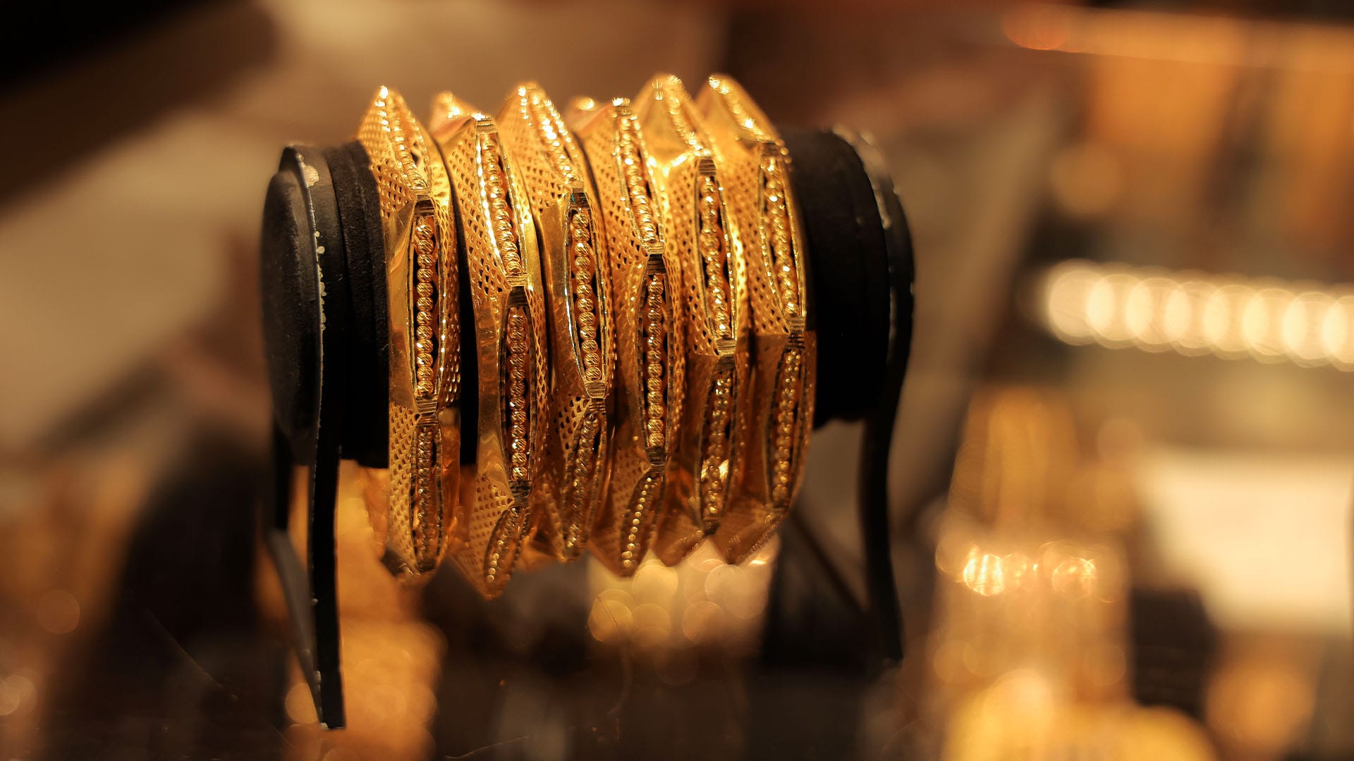 نرخی زێڕ 61 دۆلار بەرزدەبێتەوە