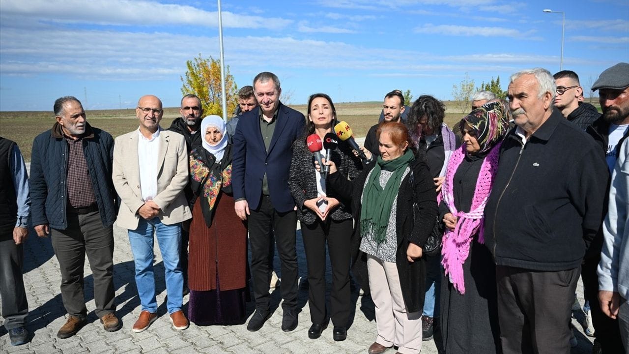 دەم پارتی ئازادکردنی دەمیرتاش بە گرنگترین هەنگاو بۆ سەرخستنی پرۆسەی ئاشتی دەزانێت