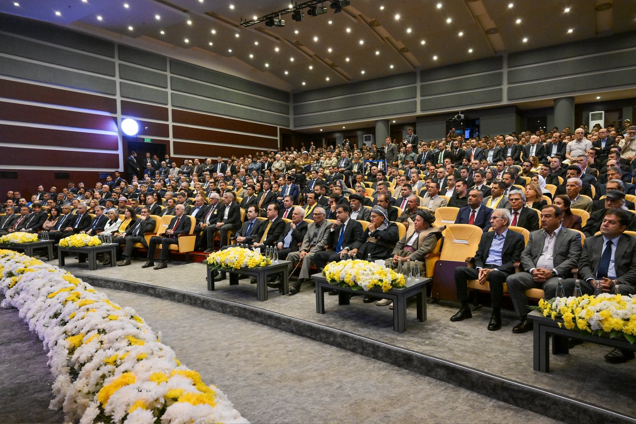 سەرۆك بارزانی داوا دەكات پێش هەڵبژاردنی پەرلەمانی عێراق، حكومەتی هەرێمی كوردستان پێكبهێنرێت