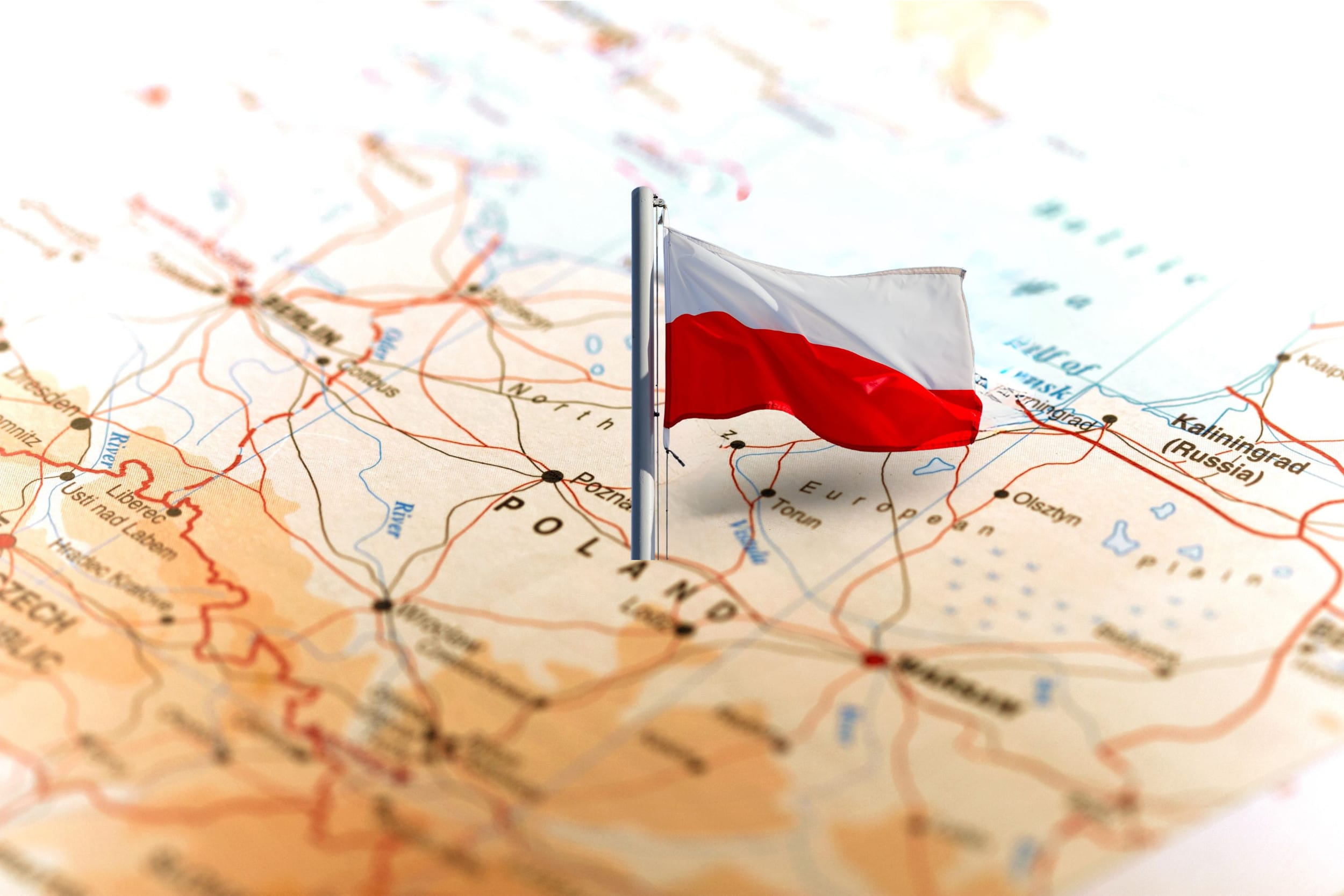 پۆڵەندا لە لێواری کۆدەتا ڕزگار کرا