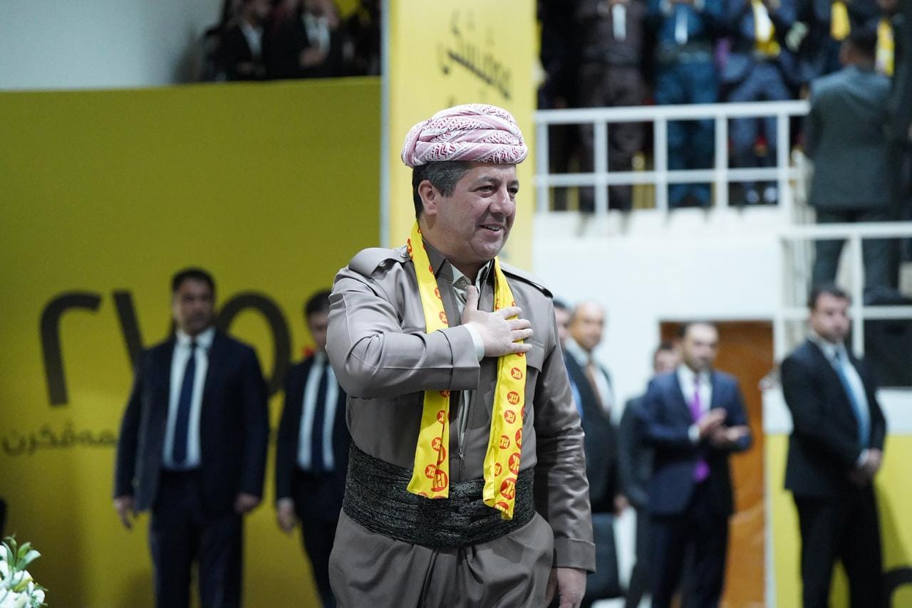 مەسرور بارزانی لەبارەی مووچە و فیدراڵییەت پەیامێک ئاراستەی عێراق دەکات