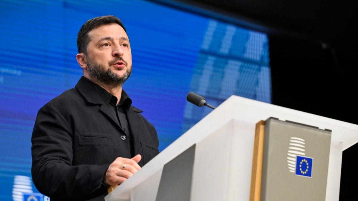 زێلێنسکی پێشوازی لە سزاکانی ئەمریکا و ئەوروپا بۆ سەر ڕووسیا دەکات