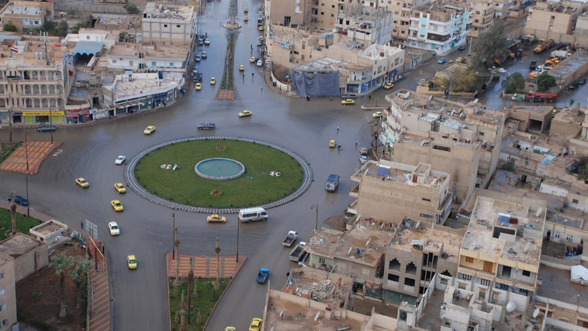 ڕوانگەی سووری: داعش لەم مانگەدا 16 هێرشی لە دێرەزوور و ڕەققە ئەنجامداوە