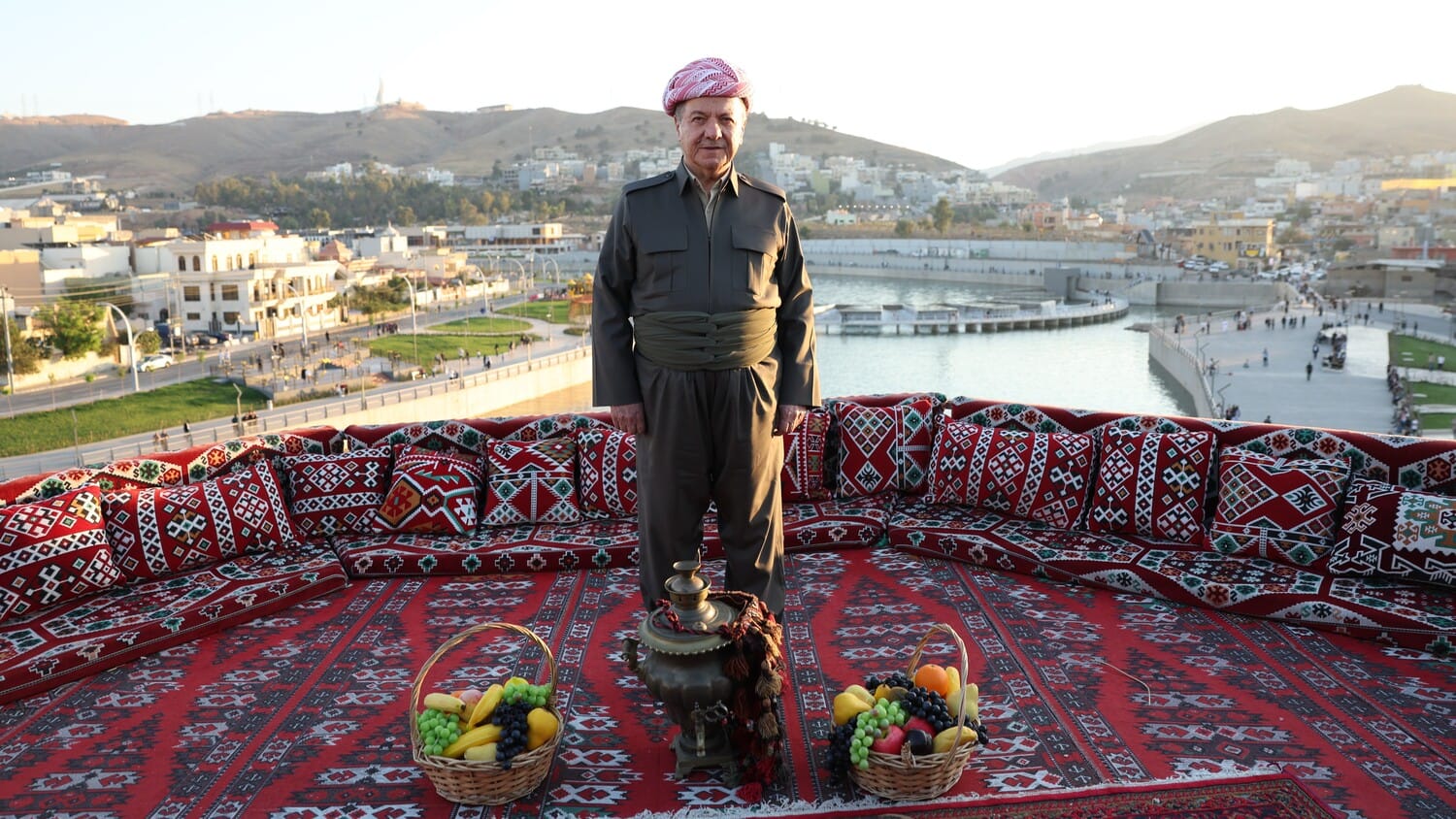 سەرۆك بارزانی: خەڵکی زاخۆ شایستەی ئەو خزمەتەن کە بۆیان کراوە
