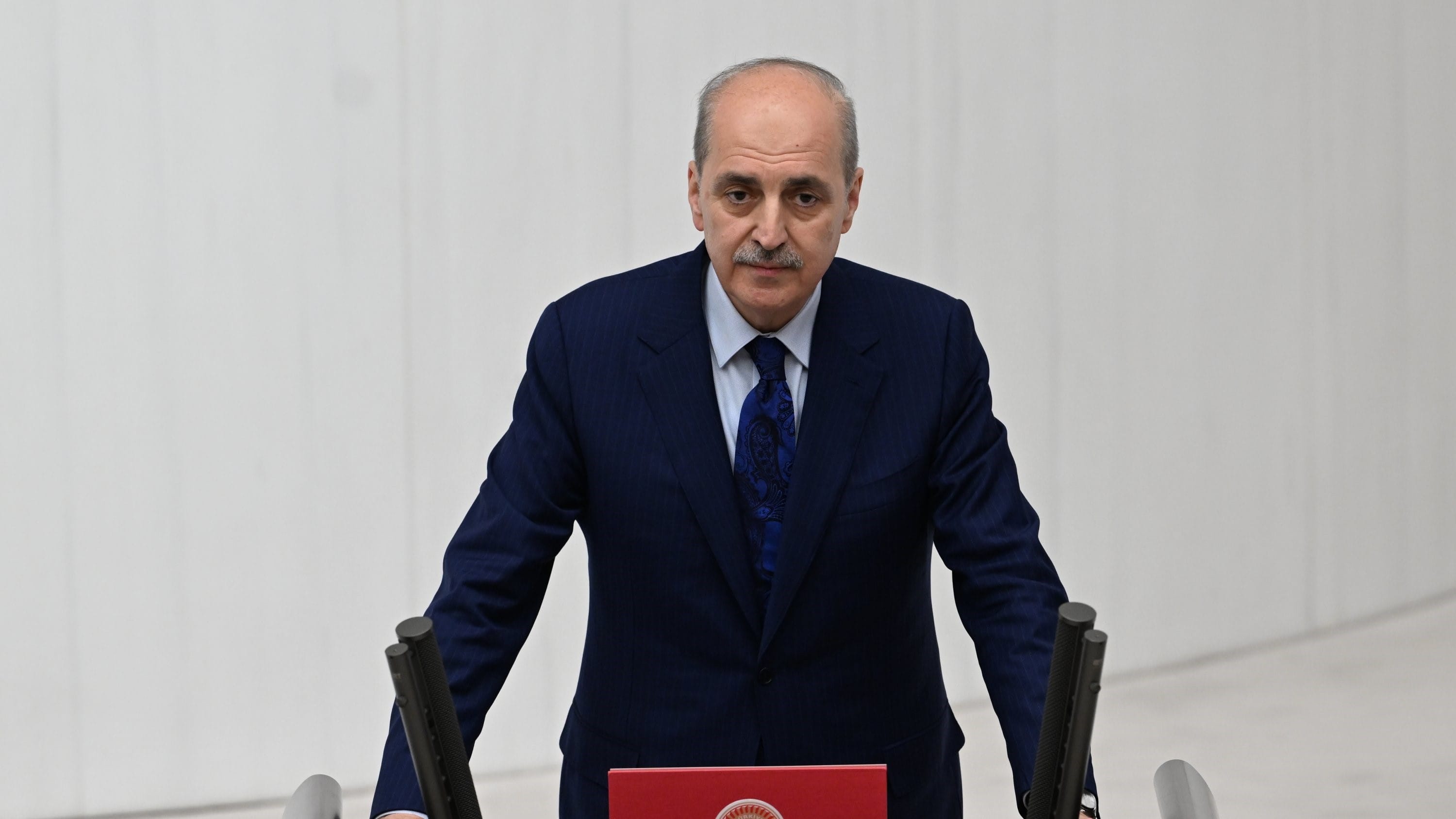 سەرۆکی پەرلەمانی تورکیا: زەمینەسازیی یاسایی بۆ پرۆسەی ئاشتی دەڕەخسێنین